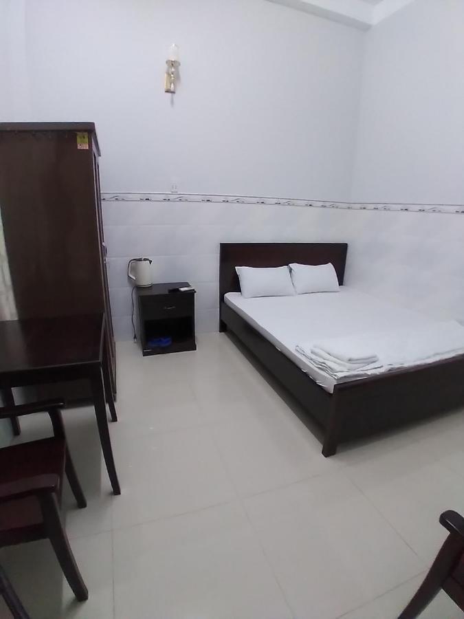 Phuoc Hung 1 Hotel Vĩnh Long Exterior foto