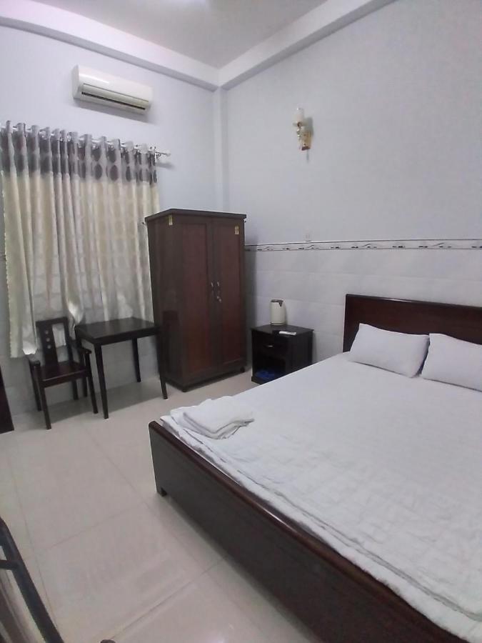 Phuoc Hung 1 Hotel Vĩnh Long Exterior foto