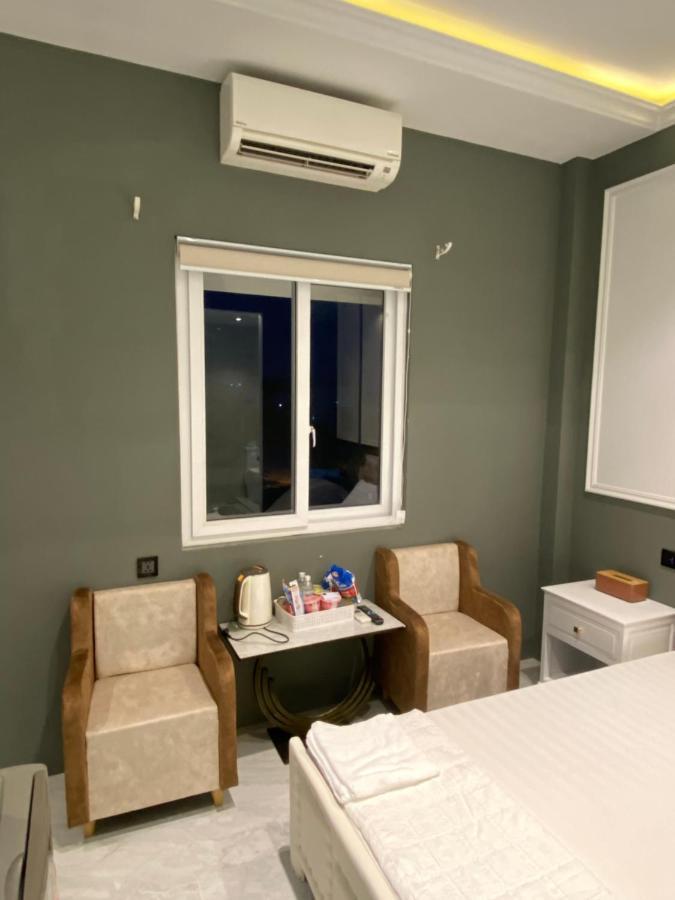 Phuoc Hung 1 Hotel Vĩnh Long Exterior foto