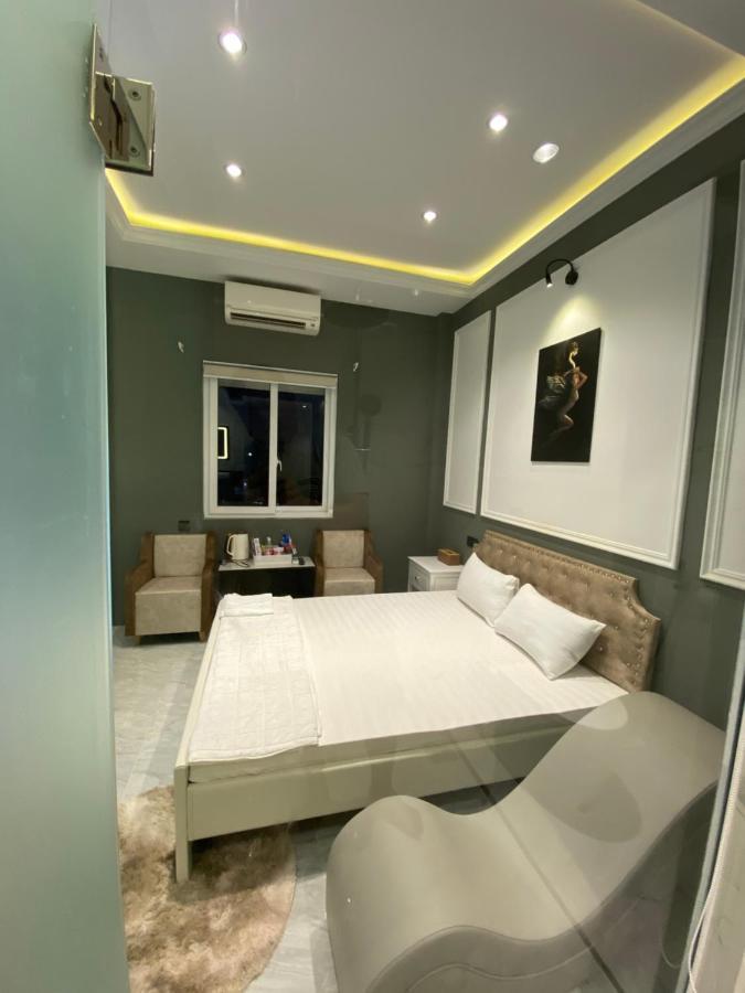 Phuoc Hung 1 Hotel Vĩnh Long Exterior foto